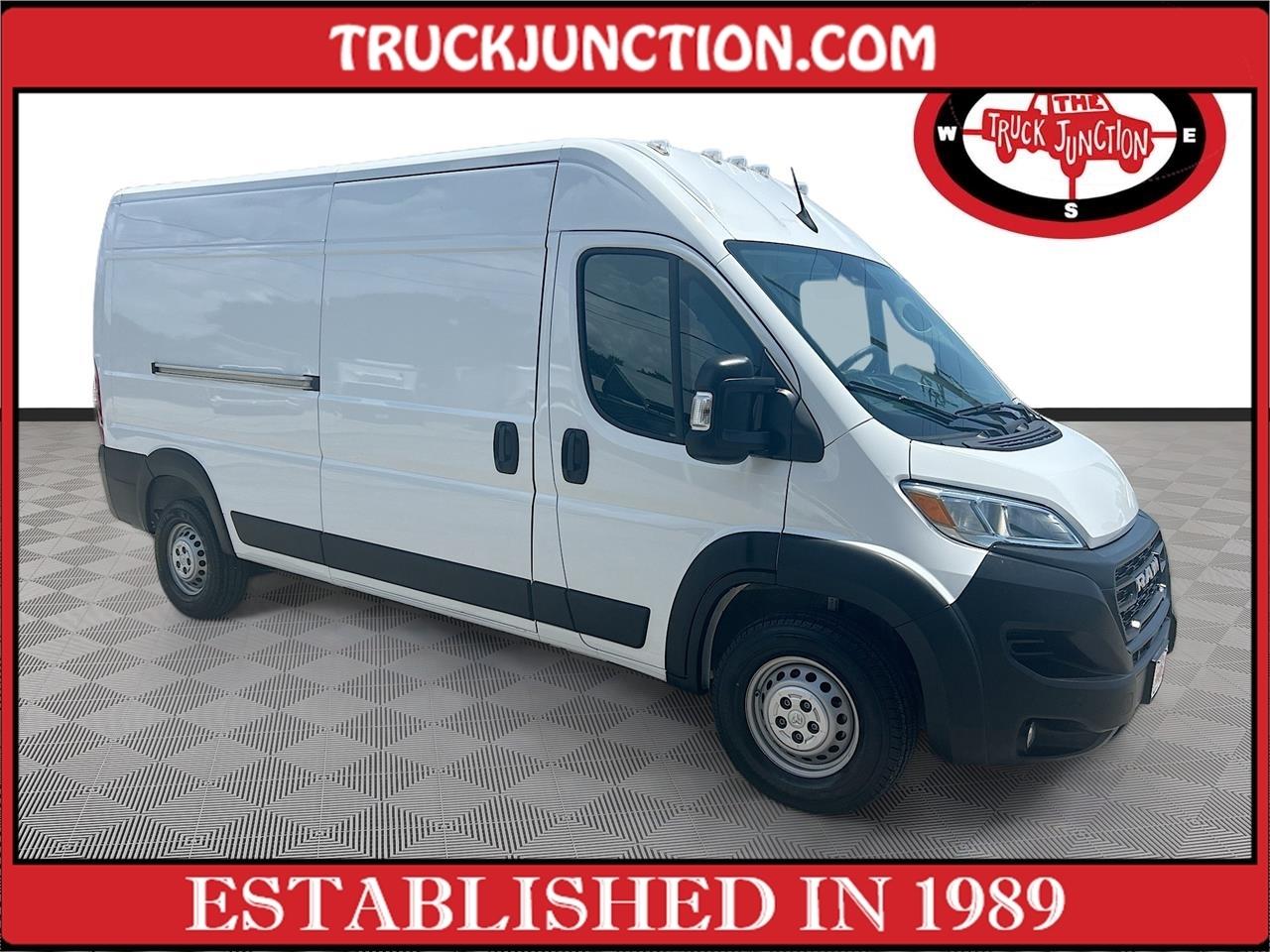 RAM ProMaster Cargo Van Tradesman 2500 High Roof 159" WB w/Pass Seat 2024