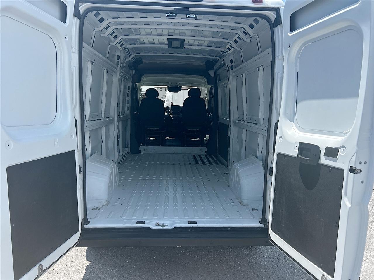 RAM ProMaster Cargo Van Tradesman 2500 High Roof 159" WB w/Pass Seat 2024