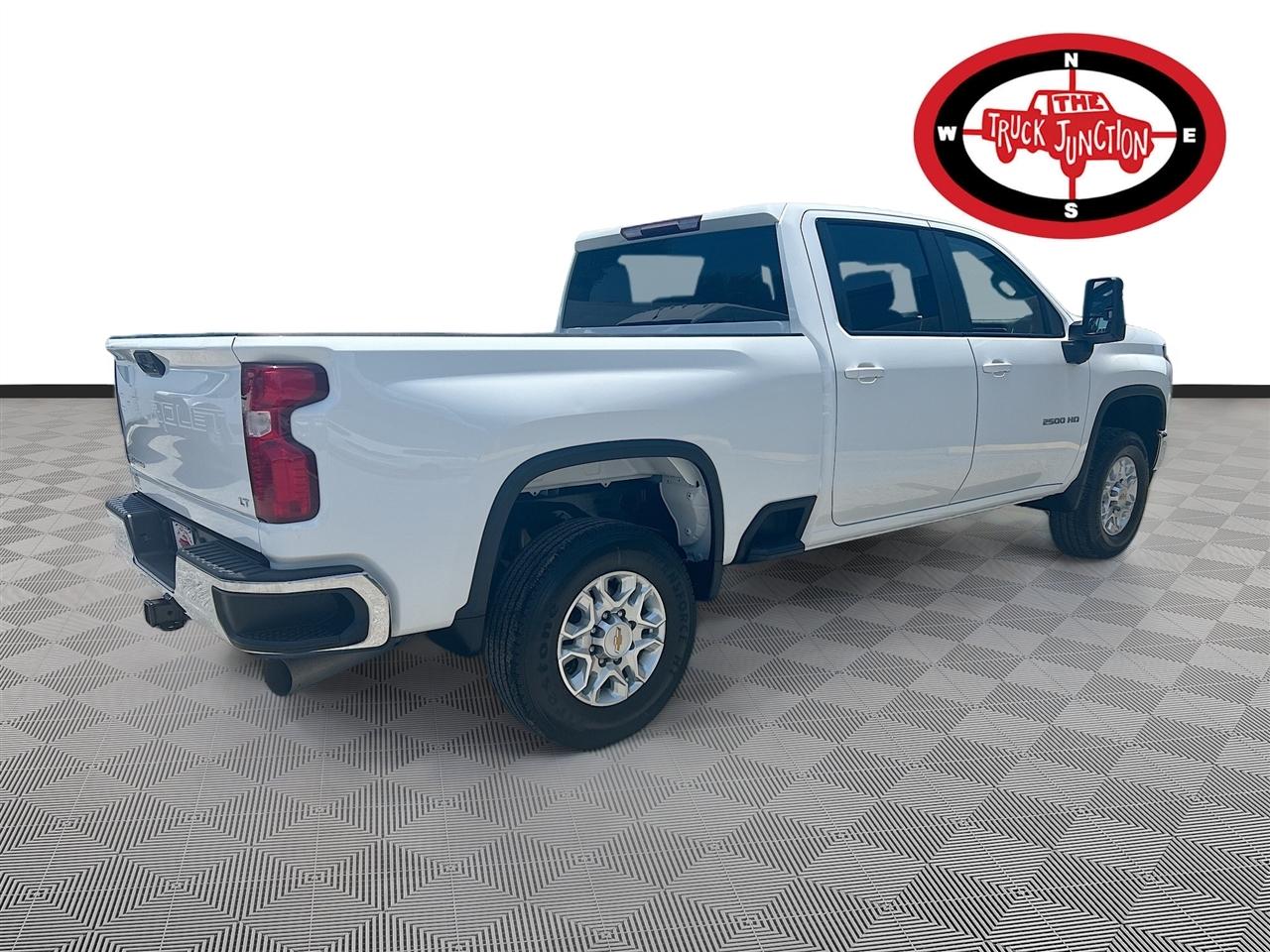 Chevrolet Silverado 2500HD 4WD Crew Cab 159" LT 2023