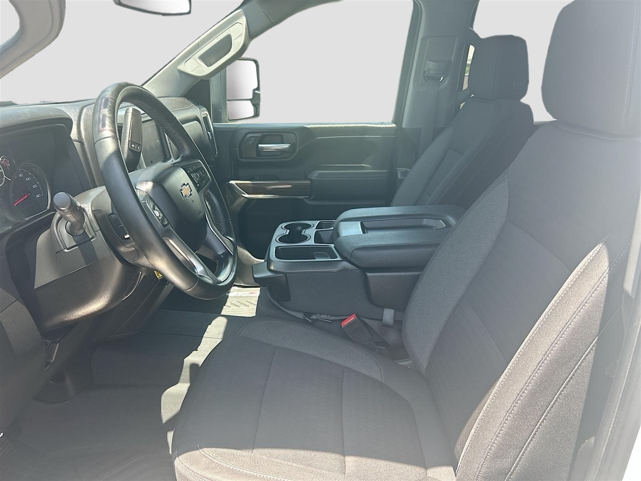 Chevrolet Silverado 2500HD 4WD Crew Cab 159" LT 2023