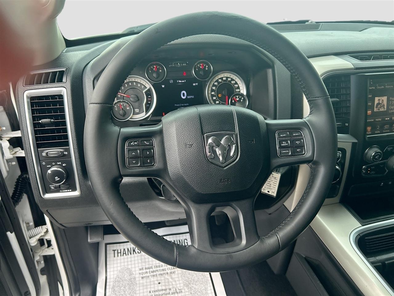 RAM 1500 2WD Crew Cab 149" Big Horn 2016