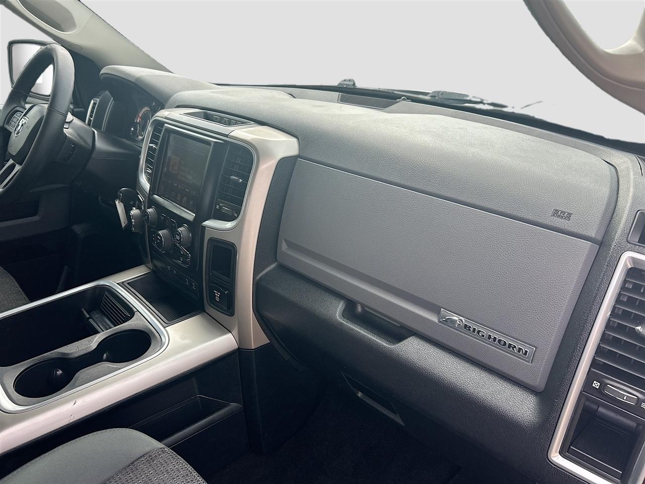 RAM 1500 2WD Crew Cab 149" Big Horn 2016
