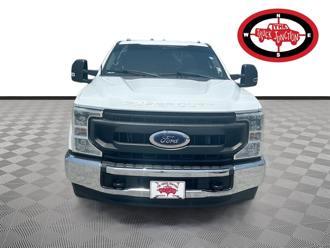 Ford Super Duty F-250 SRW XL 2WD SuperCab 6.75' Box 2022