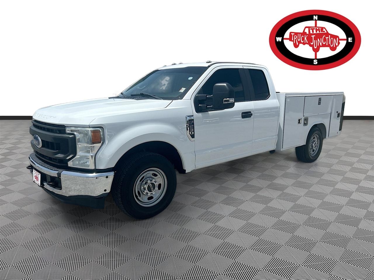 Ford Super Duty F-250 SRW XL 2WD SuperCab 6.75' Box 2022