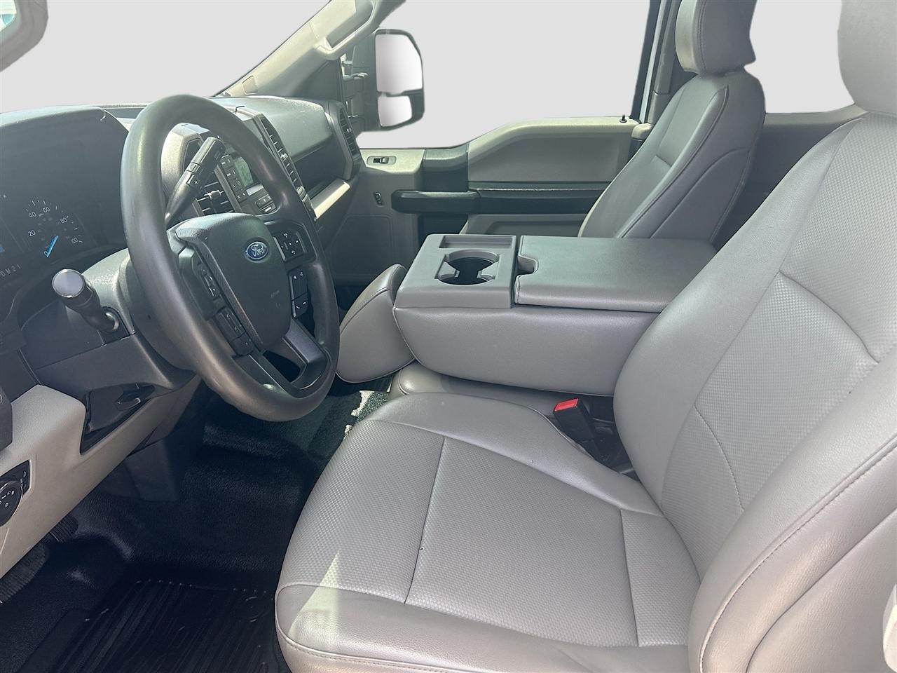 Ford Super Duty F-250 SRW XL 2WD SuperCab 6.75' Box 2022