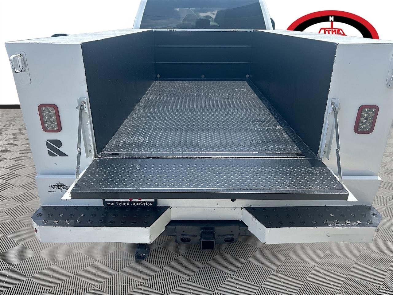 Ford Super Duty F-250 SRW XL 2WD SuperCab 6.75' Box 2022