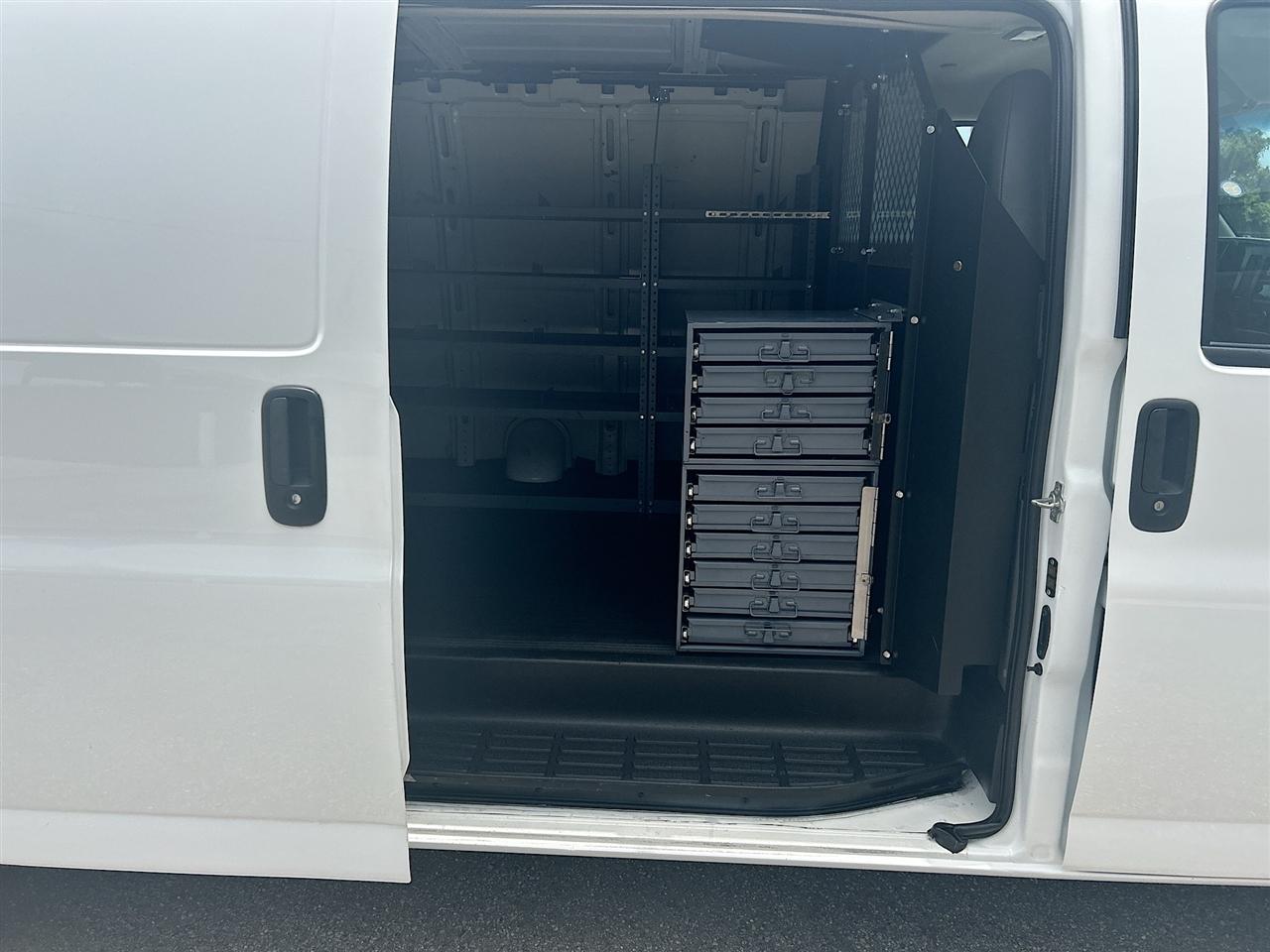 Chevrolet Express Cargo Van RWD 3500 155" 2023