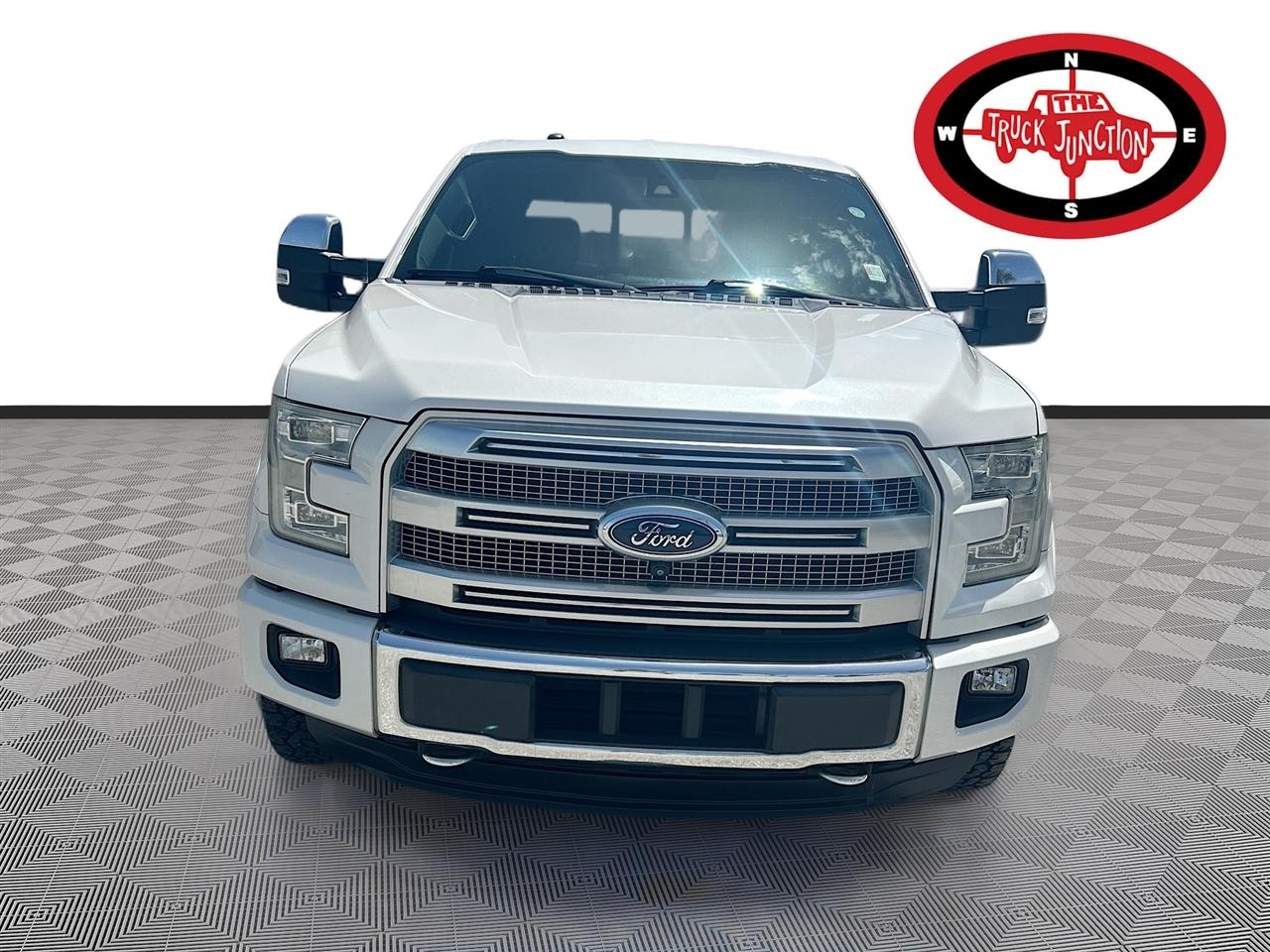Ford F-150 4WD SuperCrew 145" Platinum 2015