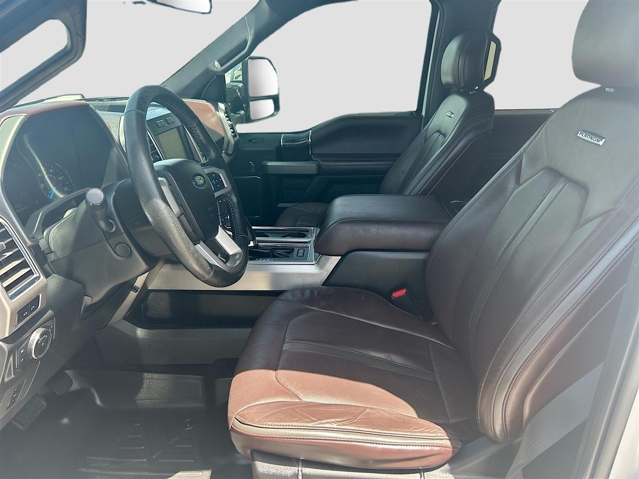 Ford F-150 4WD SuperCrew 145" Platinum 2015