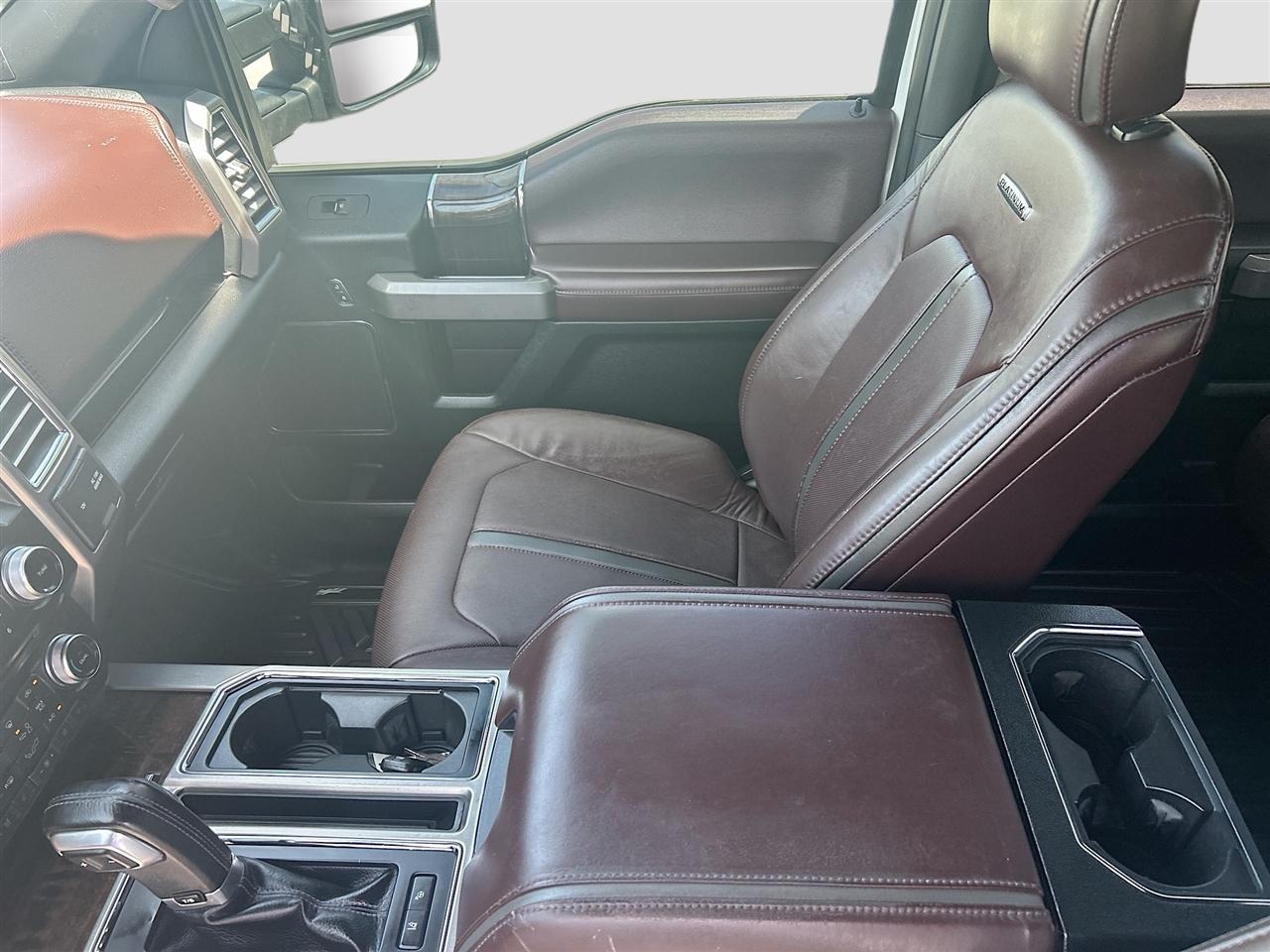Ford F-150 4WD SuperCrew 145" Platinum 2015