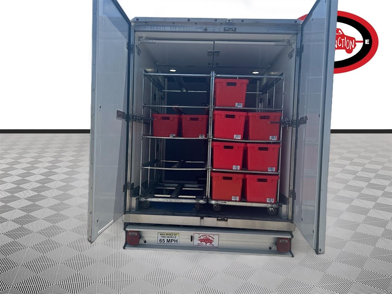 Ford E-Series Cutaway E-350 SRW 138" WB 2023