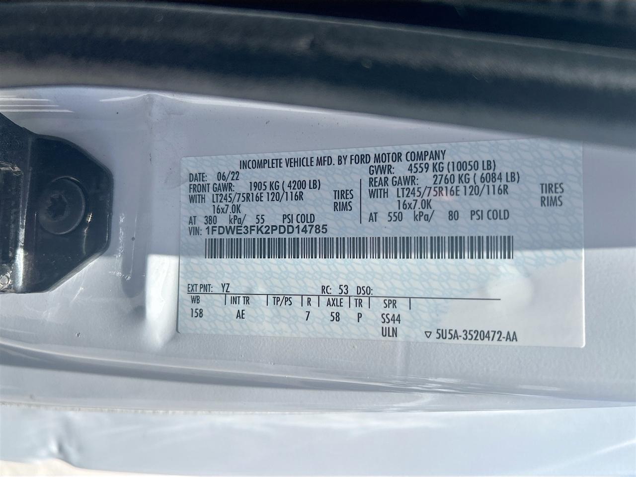 Ford E-Series Cutaway E-350 SRW 138" WB 2023
