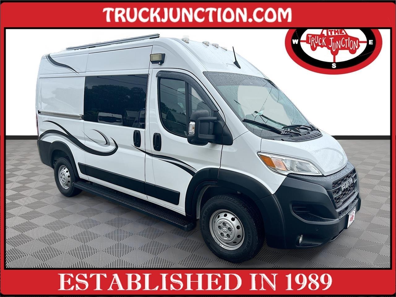 2023 RAM ProMaster Cargo Van 1500 High Roof 136" WB