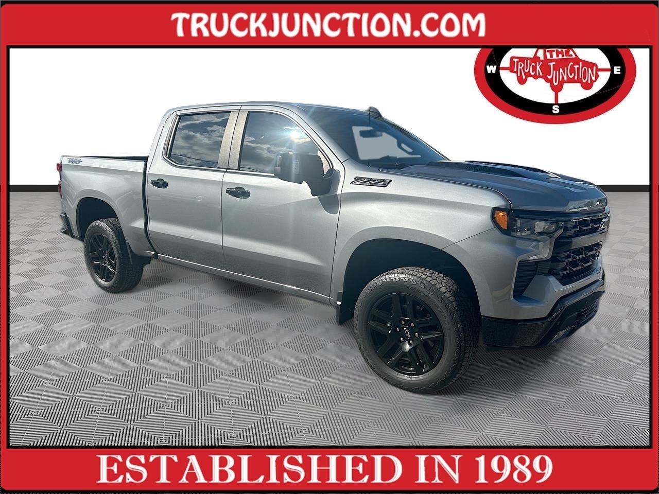 Chevrolet Silverado 1500 4WD Crew Cab 147" LT Trail Boss 2024