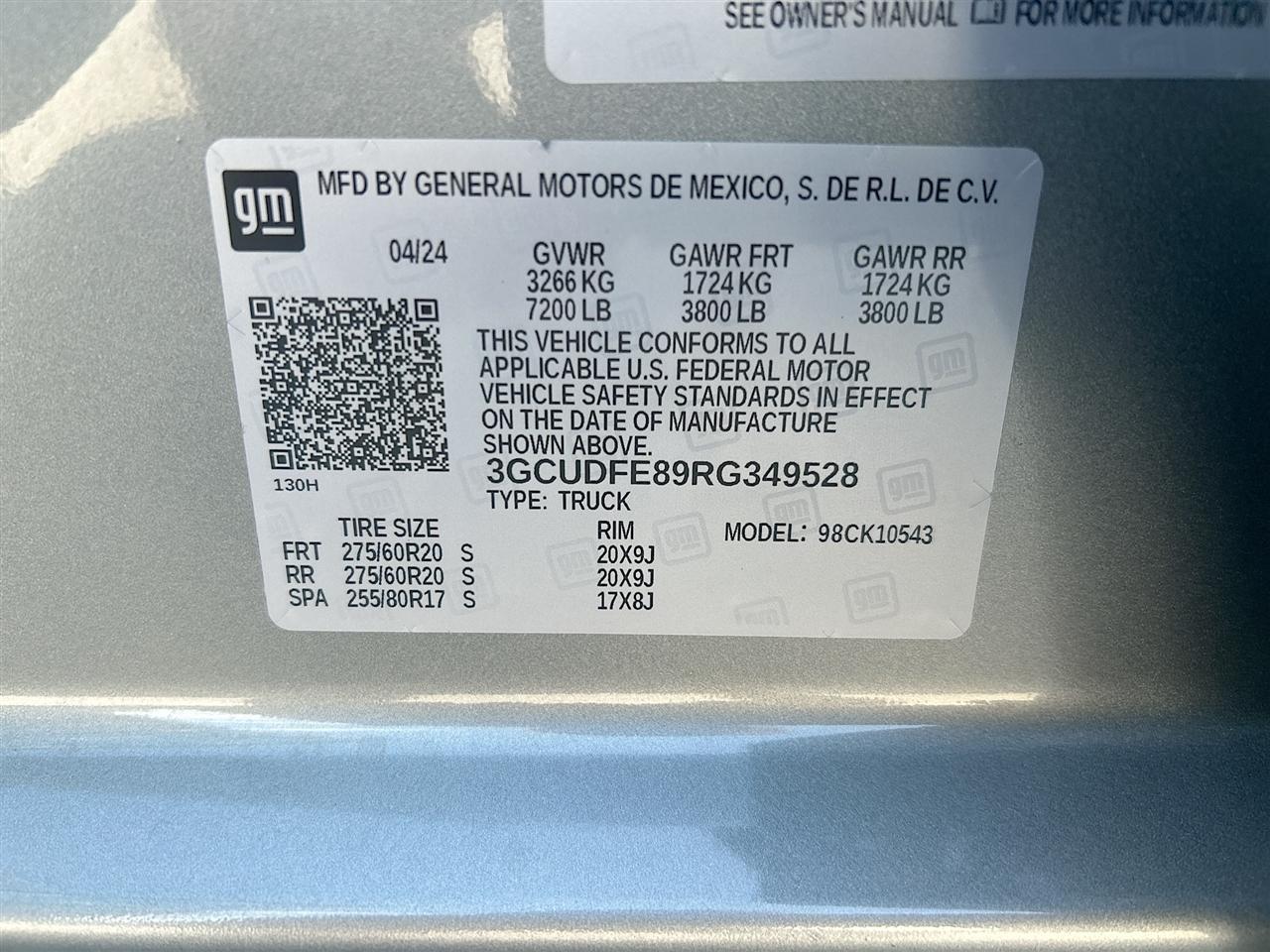 Chevrolet Silverado 1500 4WD Crew Cab 147" LT Trail Boss 2024