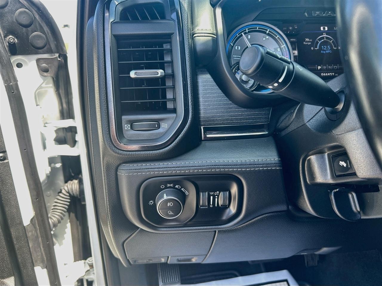 RAM 2500 Limited 4x4 Mega Cab 6'4" Box 2022
