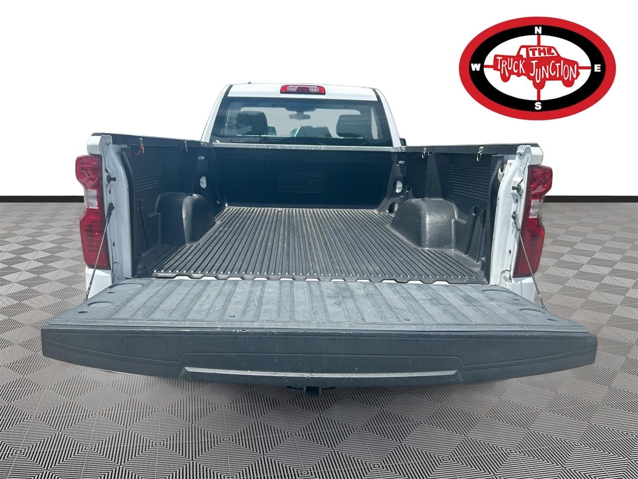 Chevrolet Silverado 1500 2WD Reg Cab 140" Work Truck 2020