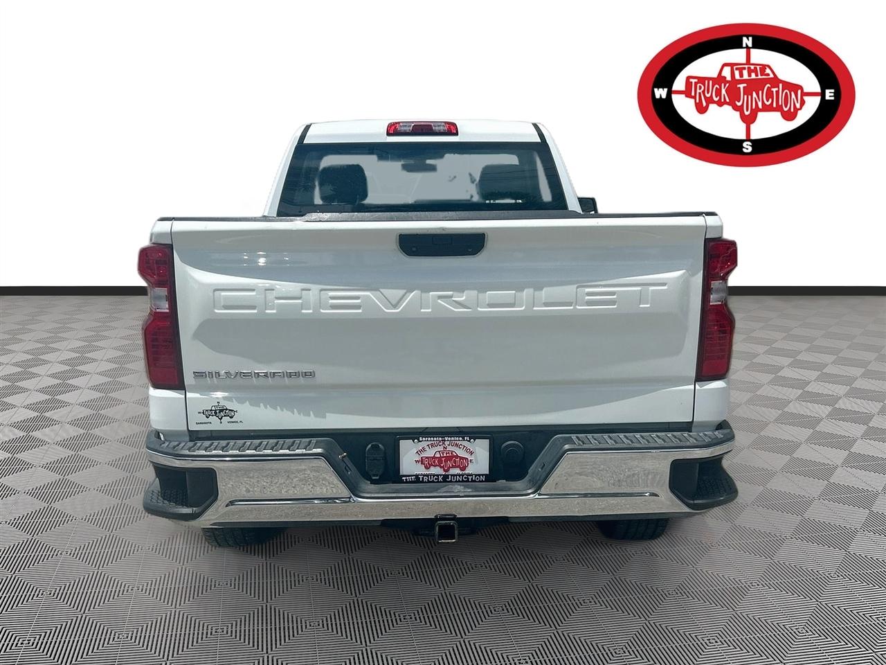 Chevrolet Silverado 1500 2WD Reg Cab 140" Work Truck 2020