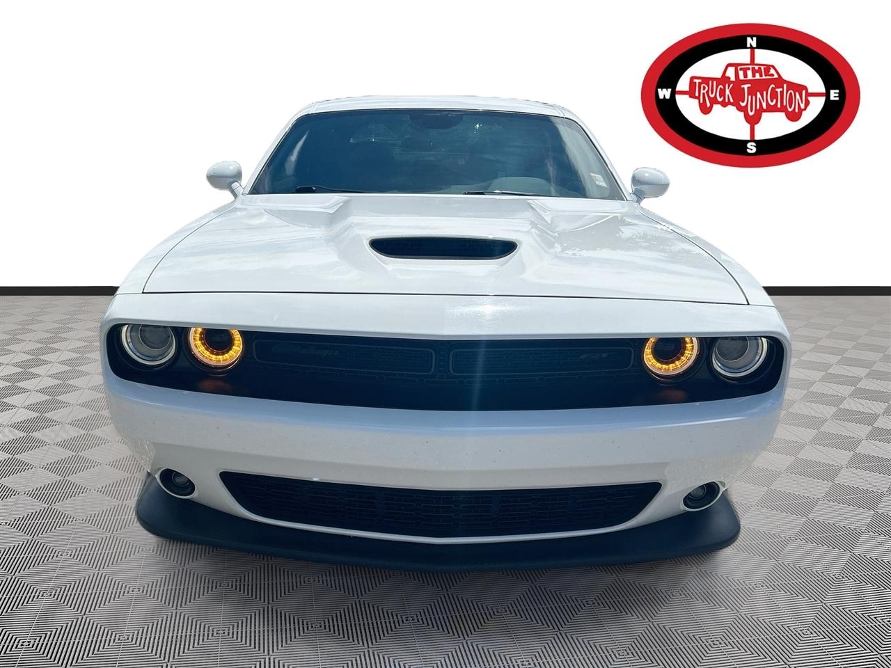 Dodge Challenger GT RWD 2021