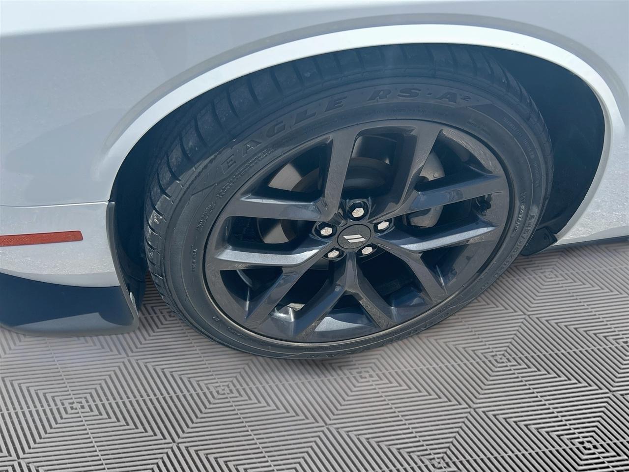 Dodge Challenger GT RWD 2021