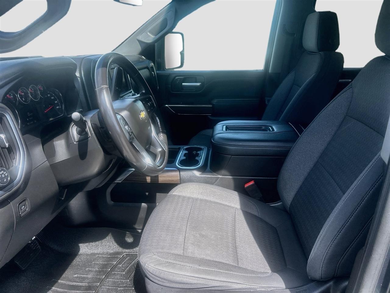 Chevrolet Silverado 3500HD 4WD Crew Cab 159" LT 2020