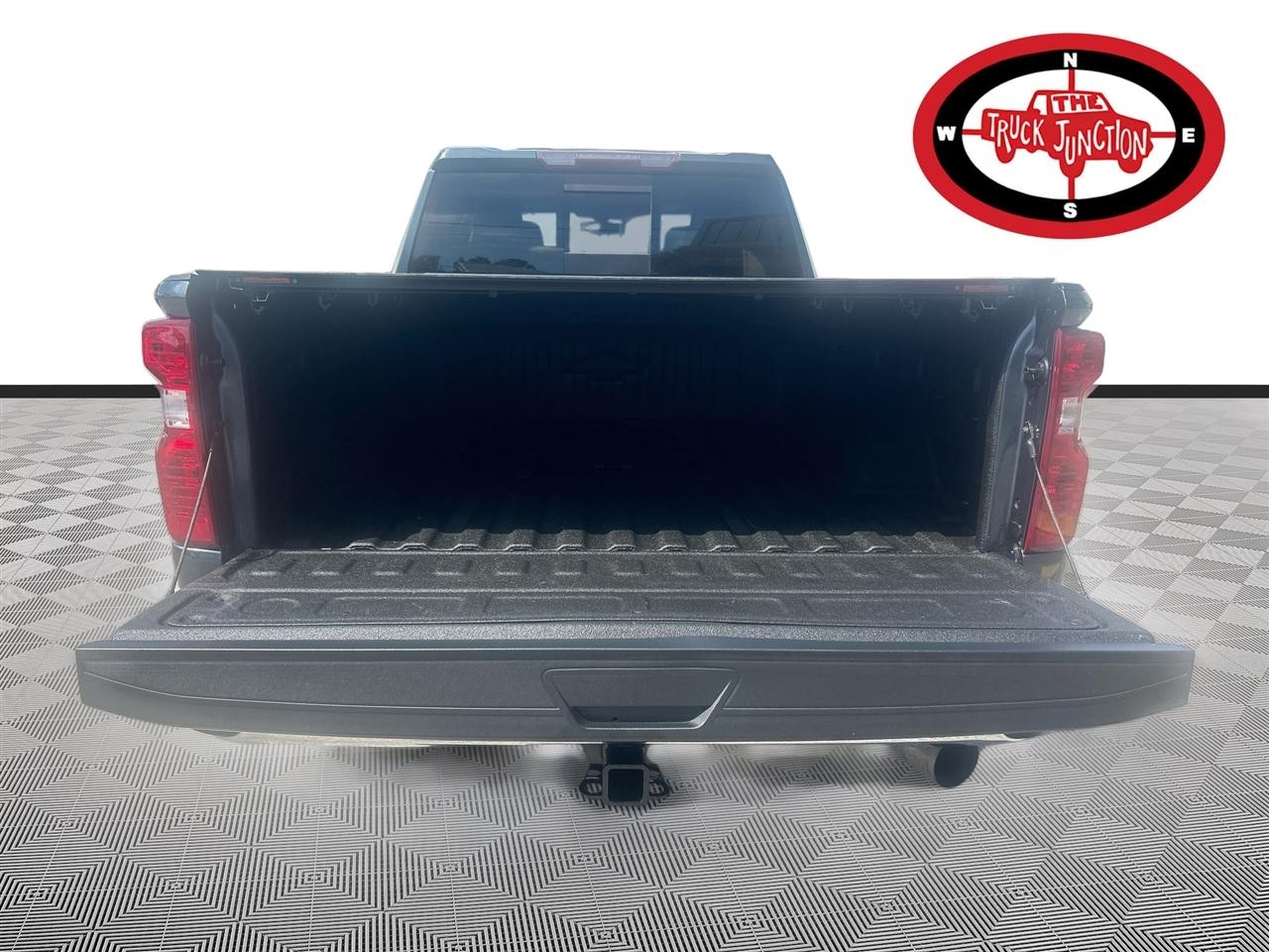 Chevrolet Silverado 3500HD 4WD Crew Cab 159" LT 2020