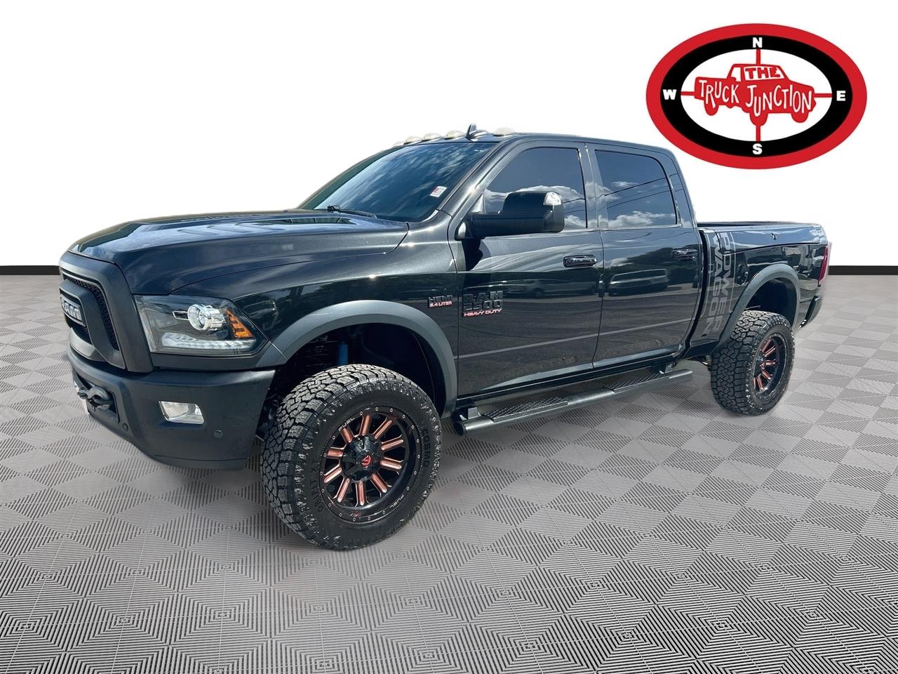RAM 2500 Power Wagon 4x4 Crew Cab 6'4" Box 2018
