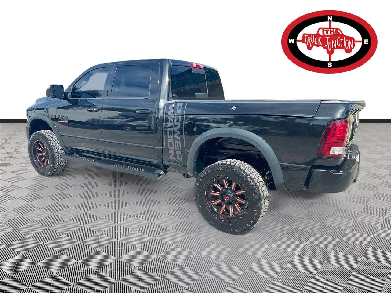RAM 2500 Power Wagon 4x4 Crew Cab 6'4" Box 2018