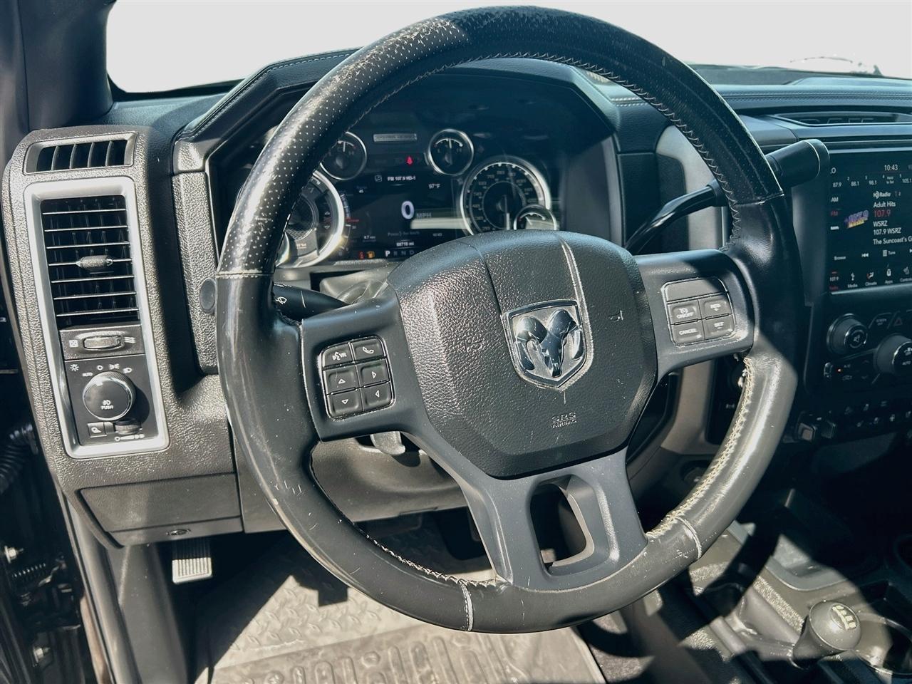 RAM 2500 Power Wagon 4x4 Crew Cab 6'4" Box 2018