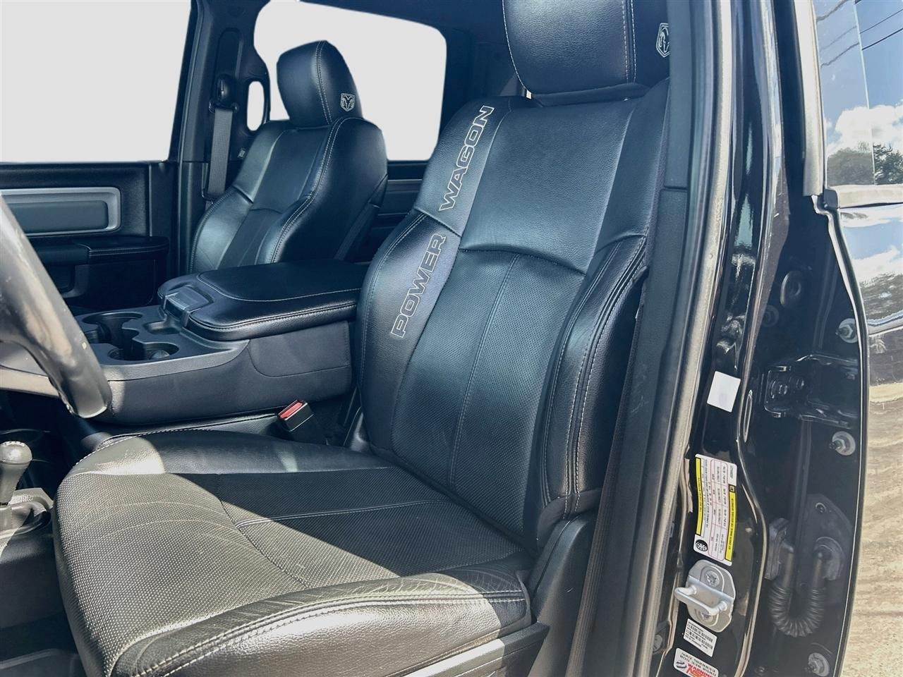 RAM 2500 Power Wagon 4x4 Crew Cab 6'4" Box 2018