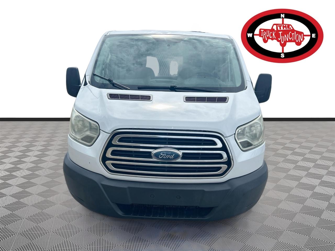 Ford Transit Cargo Van T-250 130" Low Rf 9000 GVWR Swing-Out RH Dr 2015