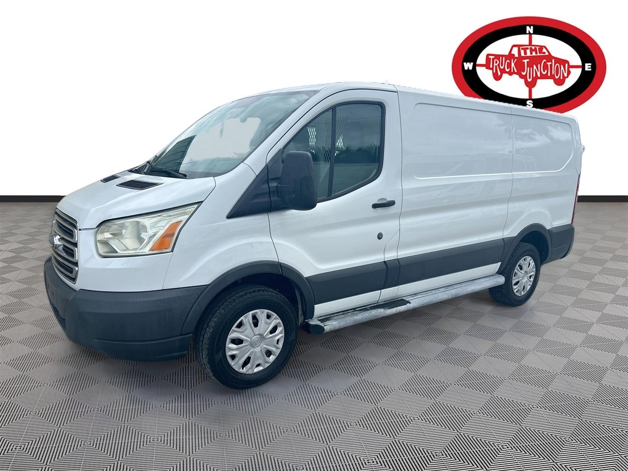 Ford Transit Cargo Van T-250 130" Low Rf 9000 GVWR Swing-Out RH Dr 2015