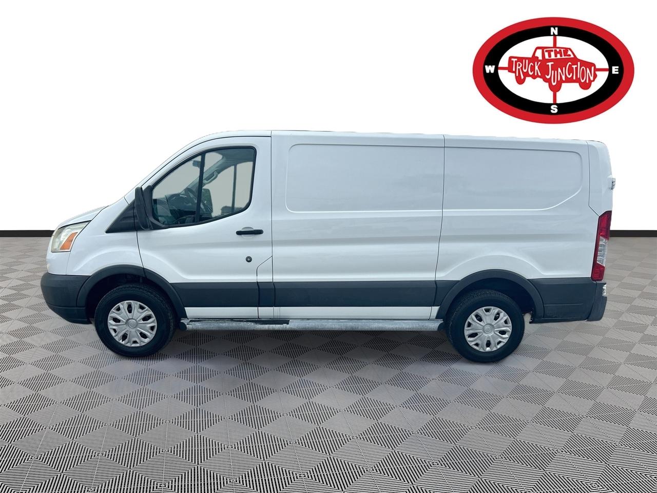 Ford Transit Cargo Van T-250 130" Low Rf 9000 GVWR Swing-Out RH Dr 2015