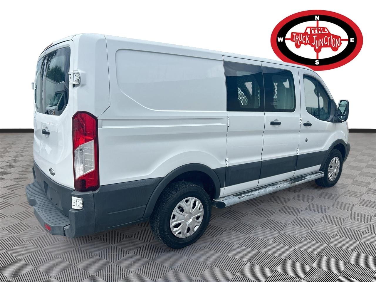 Ford Transit Cargo Van T-250 130" Low Rf 9000 GVWR Swing-Out RH Dr 2015