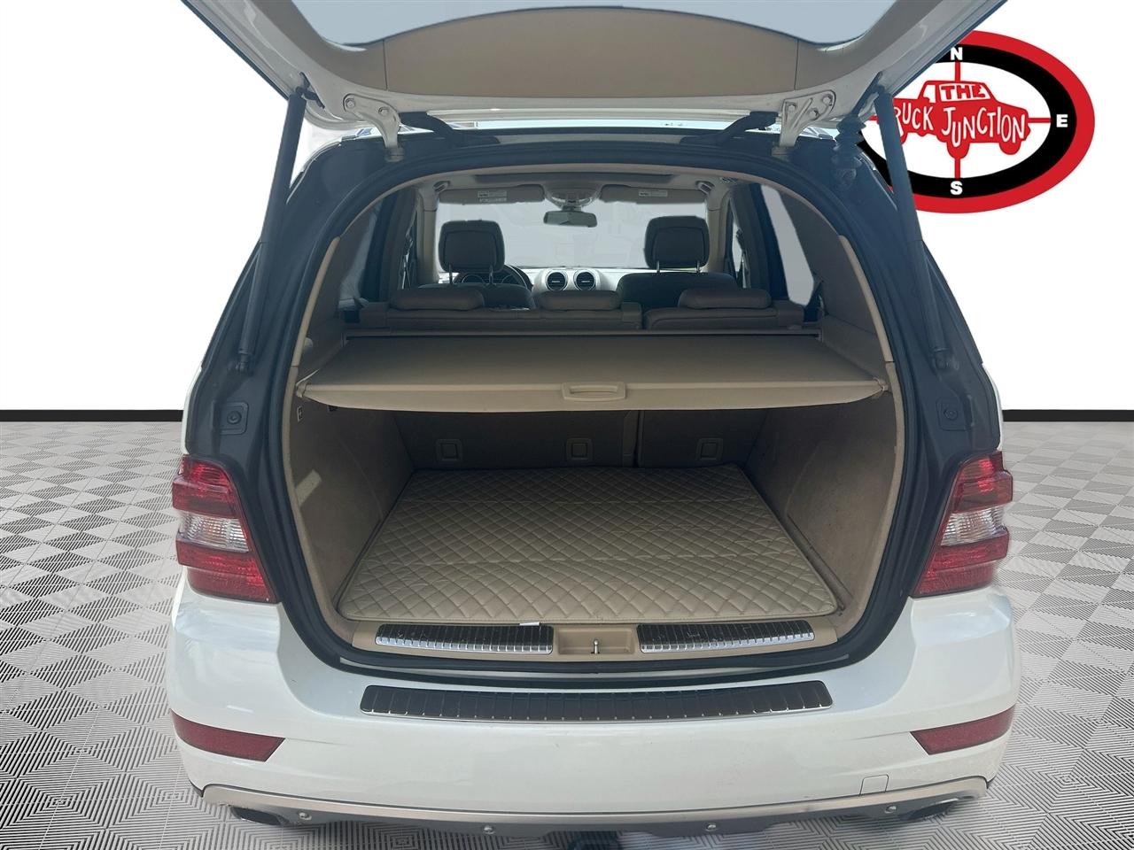 Mercedes-Benz M-Class RWD 4dr ML 350 2010
