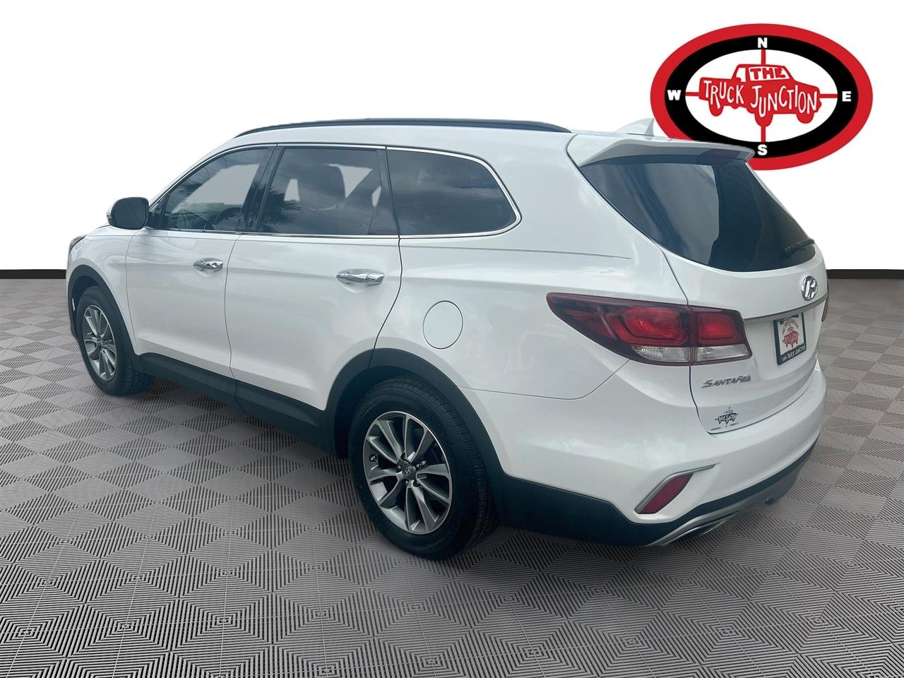 Hyundai Santa Fe SE 3.3L Auto 2017
