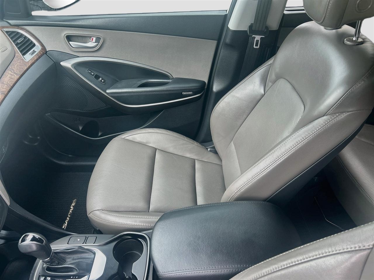 Hyundai Santa Fe SE 3.3L Auto 2017