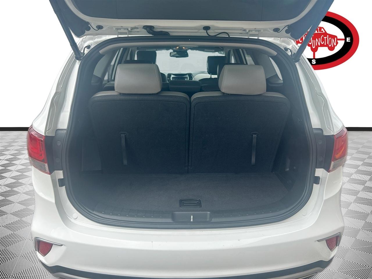 Hyundai Santa Fe SE 3.3L Auto 2017