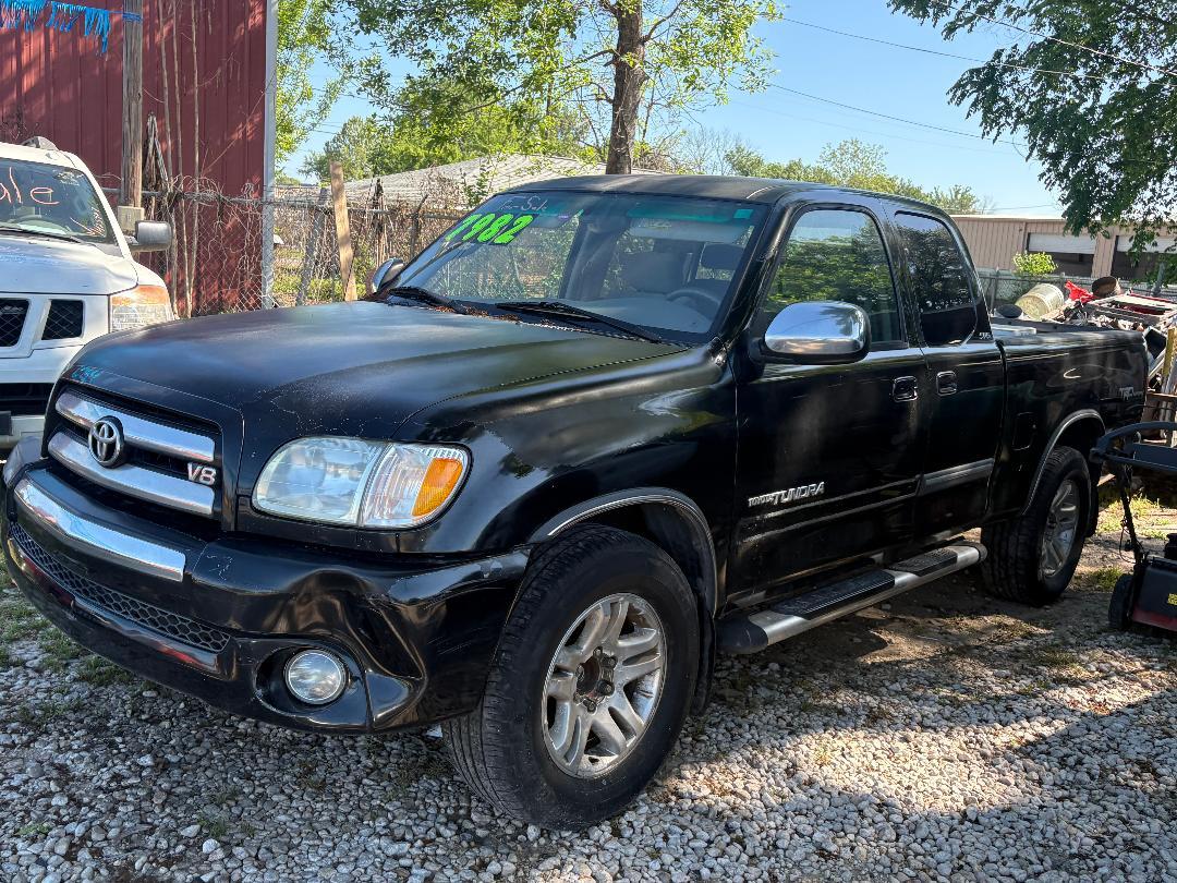 Toyota Tundra SR5 Access Cab 2WD 2003
