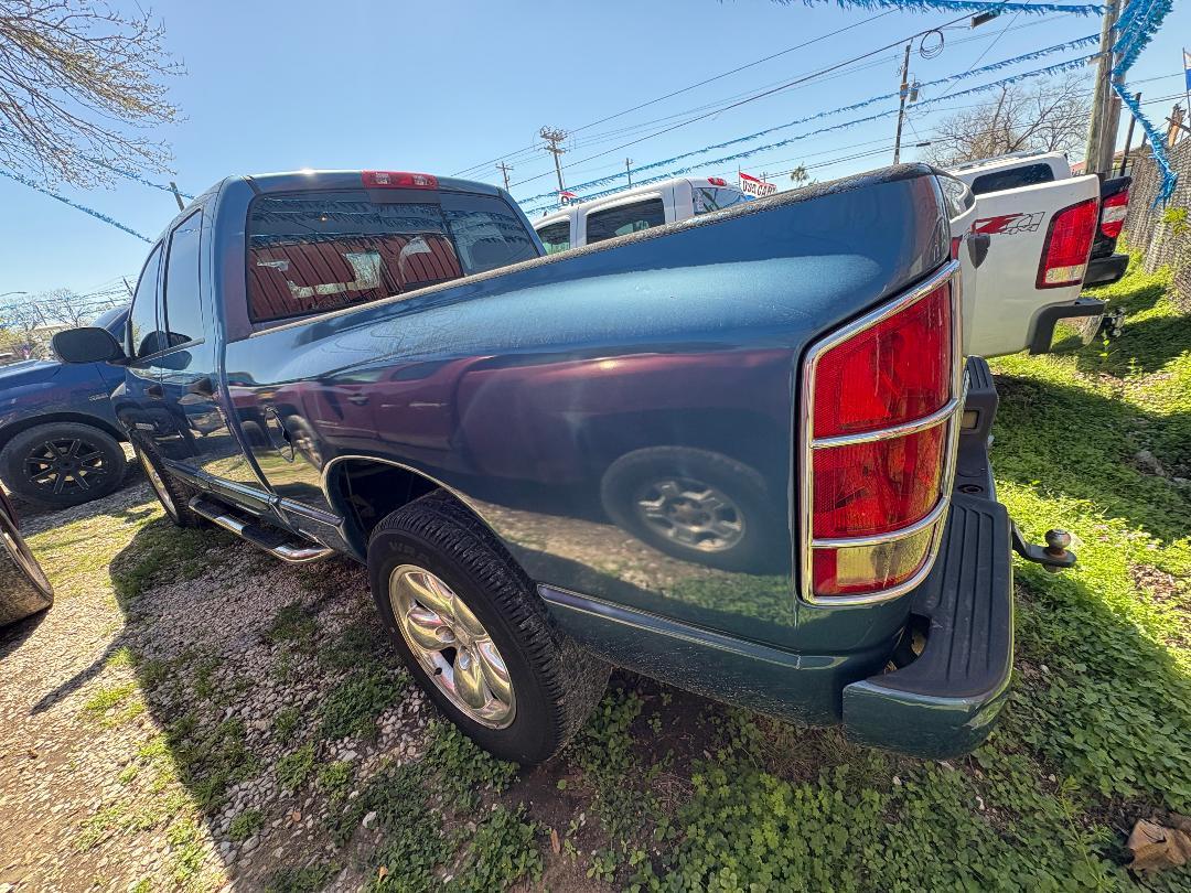 Dodge Ram 1500 ST Quad Cab 2WD 2004