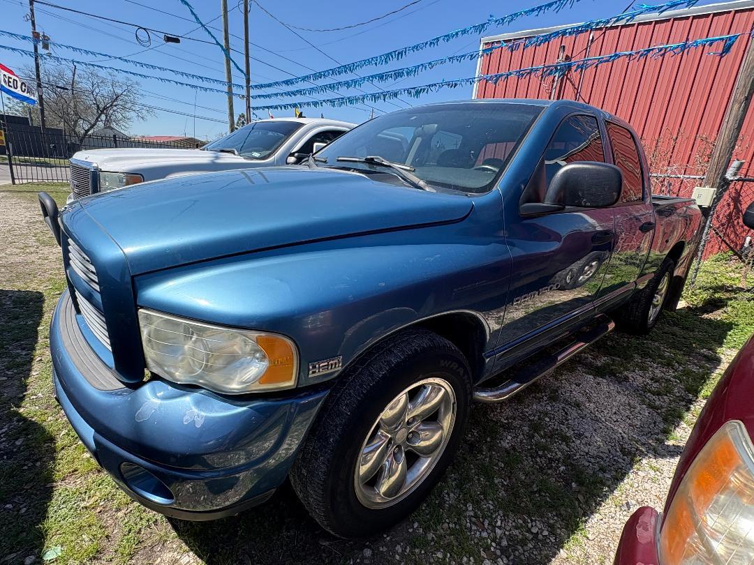 Dodge Ram 1500 ST Quad Cab 2WD 2004