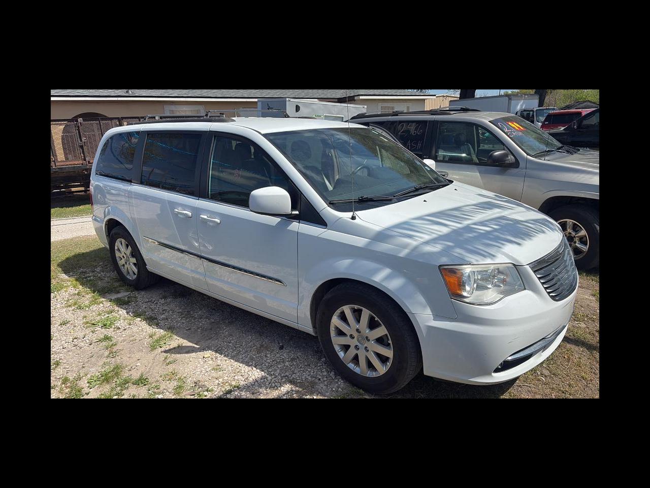 2015 Chrysler Town & Country Touring