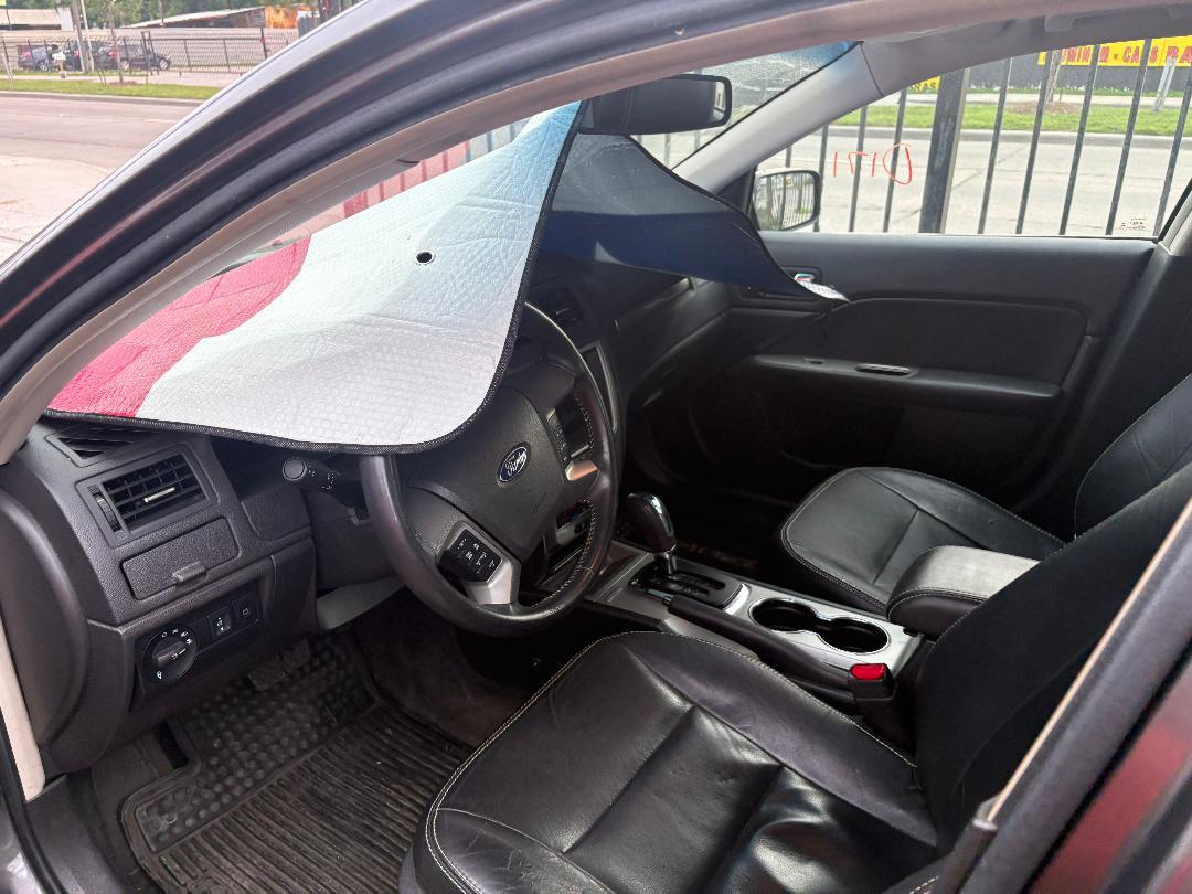 Ford Fusion Hybrid Sedan 2012