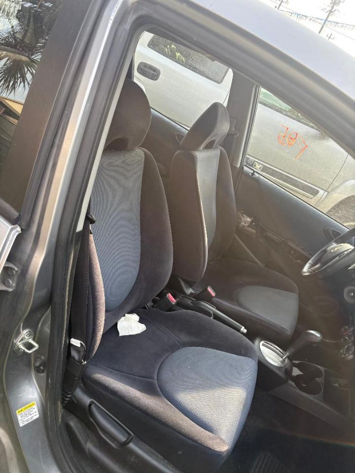 Honda Fit Sport 5-Speed AT 2007