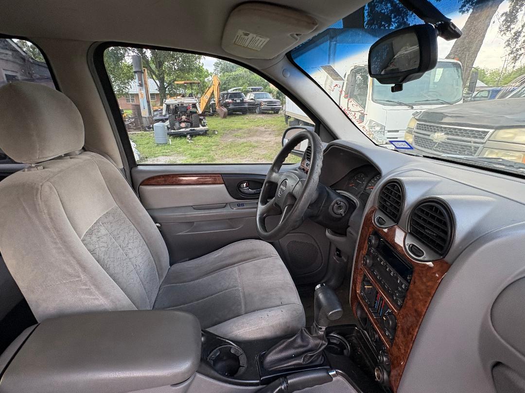 Isuzu Ascender S 5 Passenger 2WD 2006