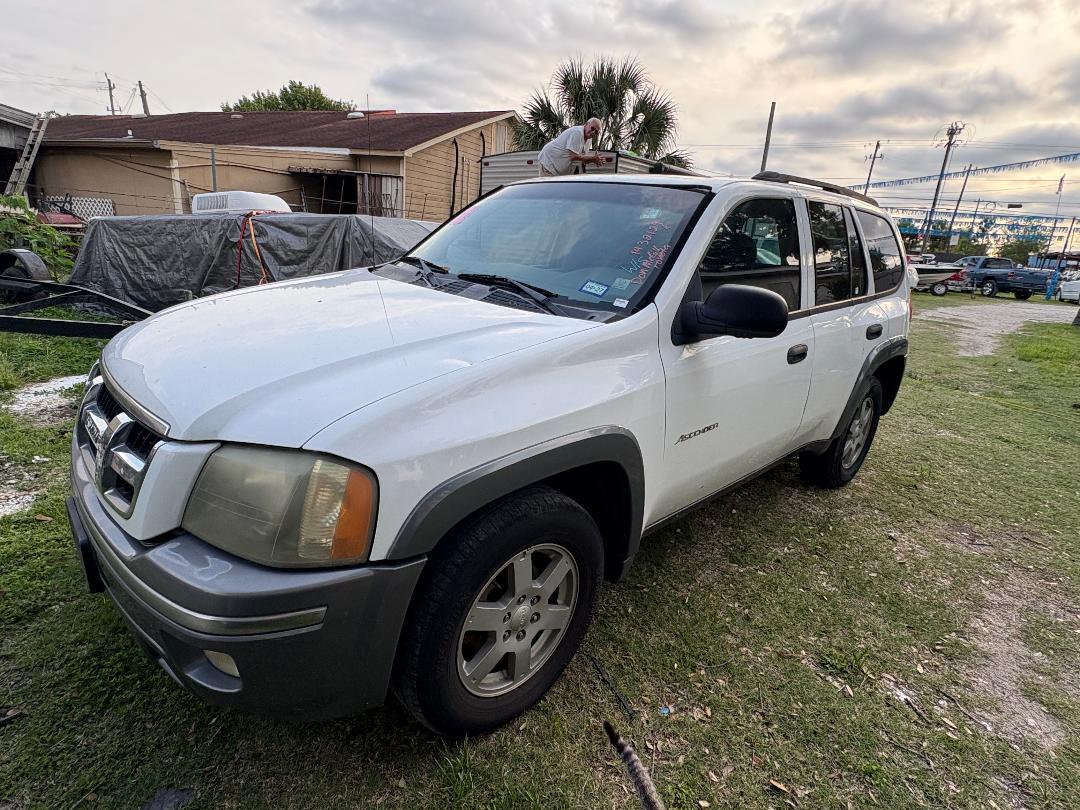 Isuzu Ascender S 5 Passenger 2WD 2006