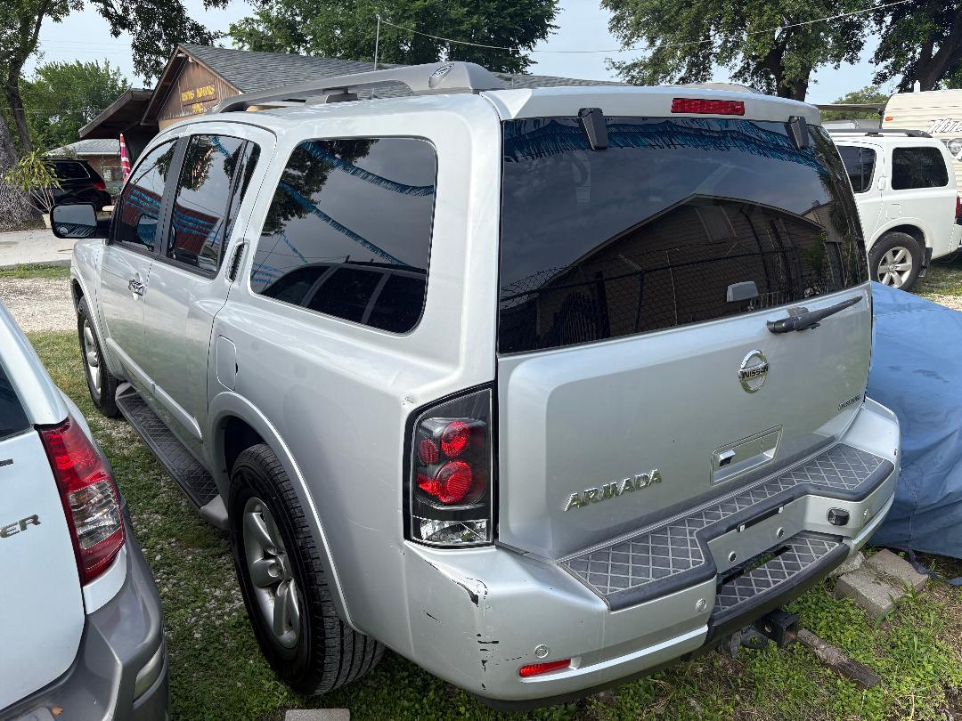 Nissan Armada SL 2WD 2012