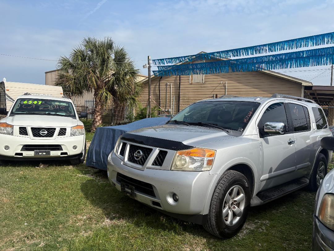 Nissan Armada SL 2WD 2012