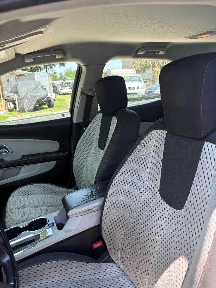 Chevrolet Equinox LS FWD 2010