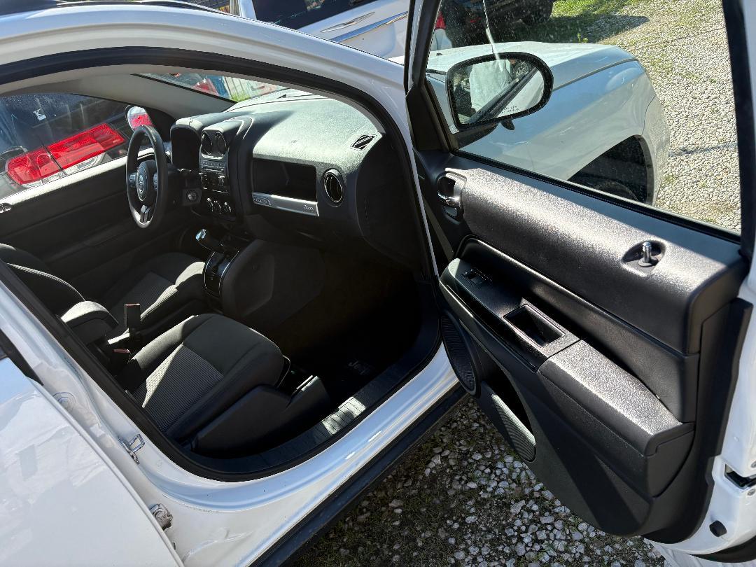 Jeep Compass Sport FWD 2014